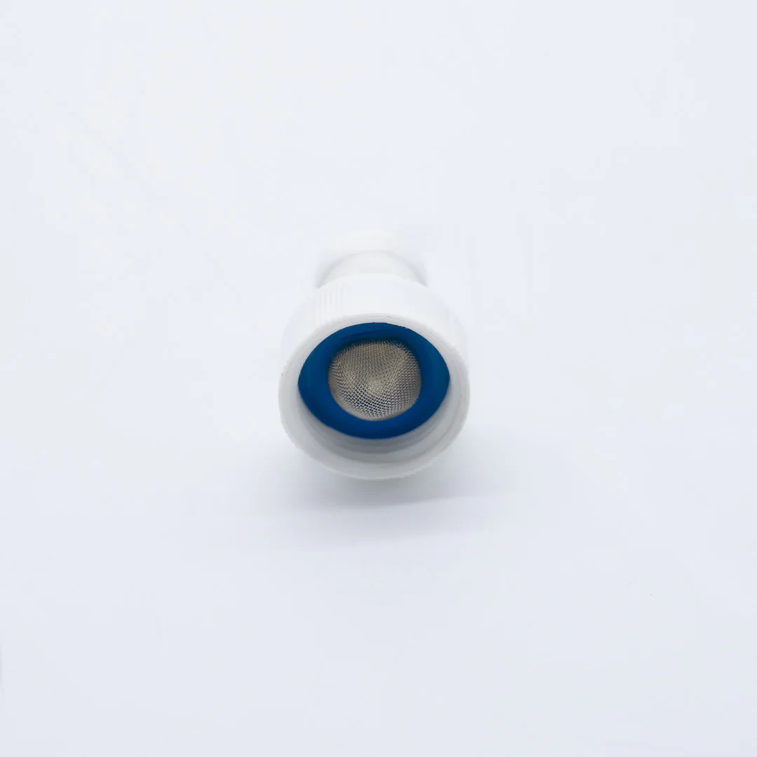 3/4 female spigot adapter to 1/4 push-to-connect - Image 2